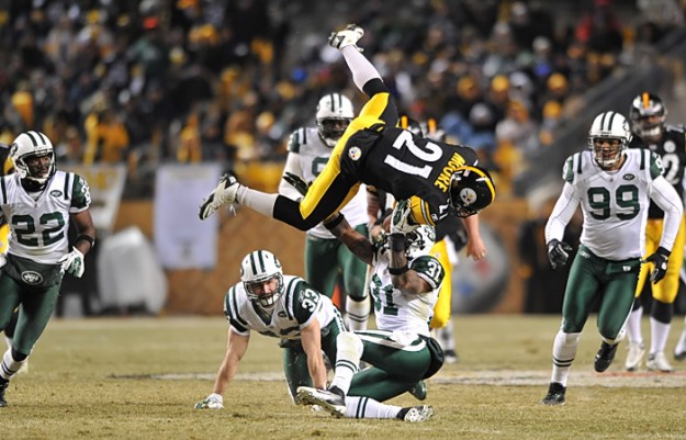 New York Jets vs Pittsburgh Steelers in the NFL AFC Championship game.